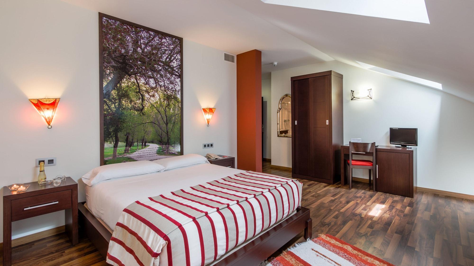 Hostal Aznaitin Баэса Экстерьер фото
